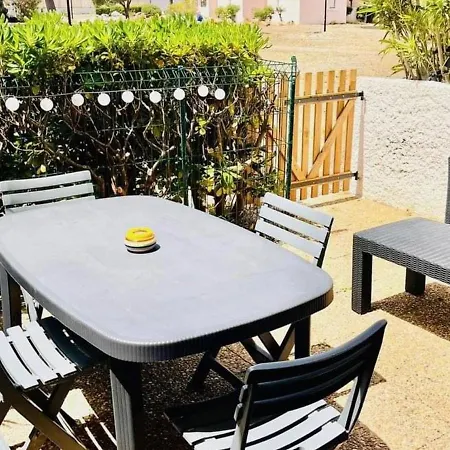 Apartmán T2 Avec Grande Terrasse, Parking, Animaux Admis Et Piscine - Fr-1-195-94