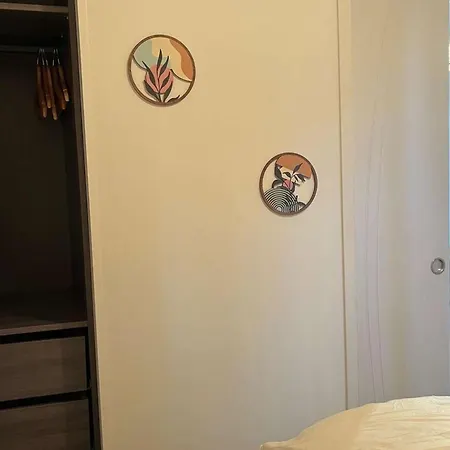 T2 Avec Grande Terrasse, Parking, Animaux Admis Et Piscine - Fr-1-195-94 Apartment *